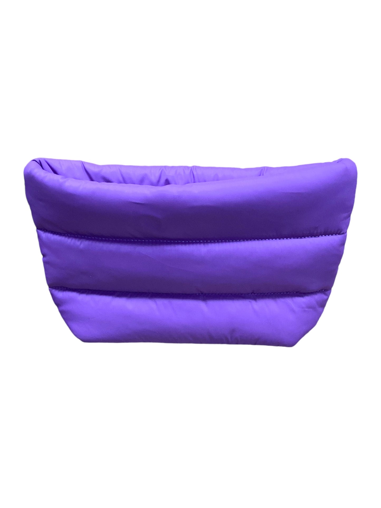 Makeup Bag By Clothes Mentor, Size: Medium