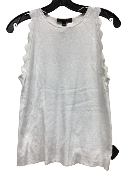 Top Sleeveless By Ann Taylor In White, Size: M