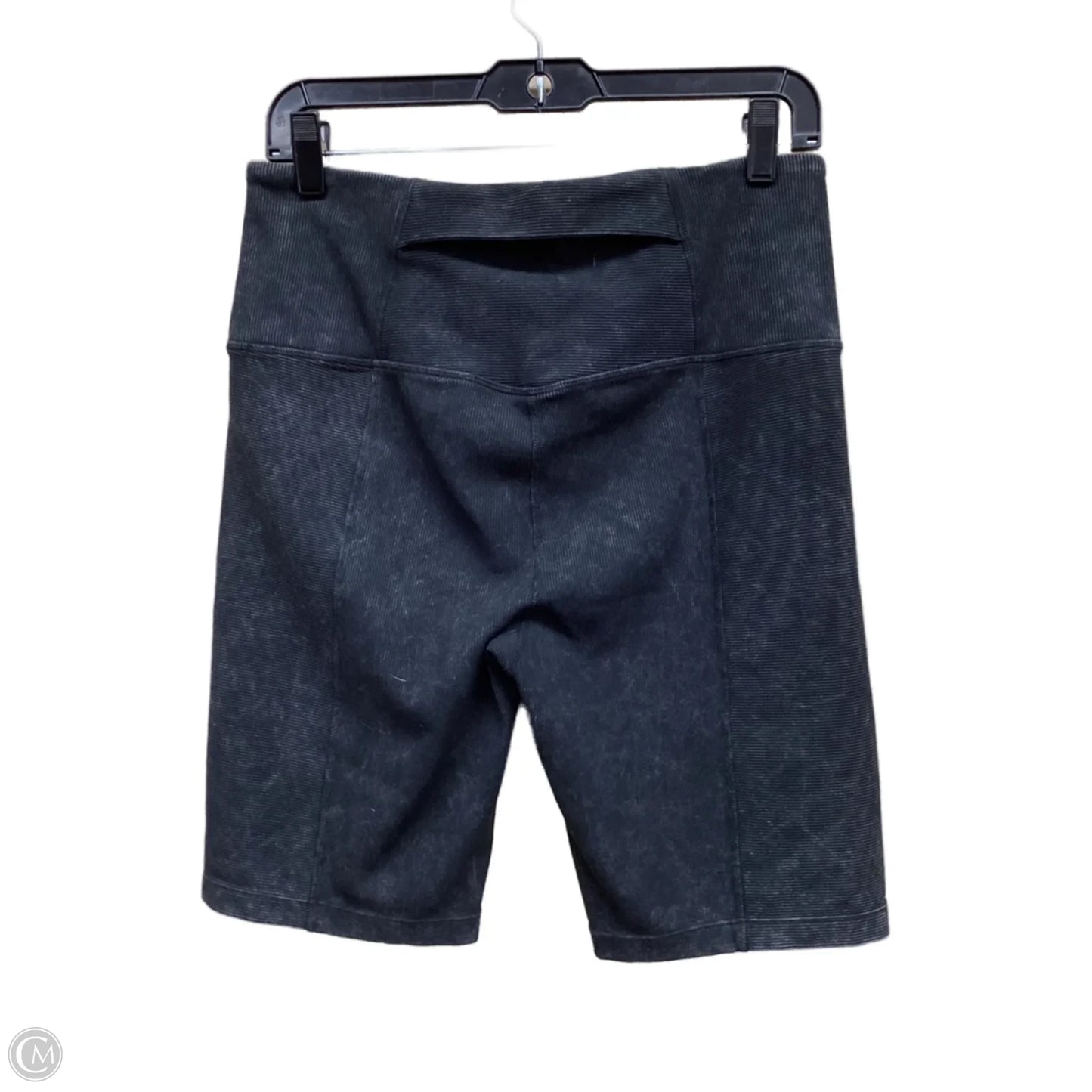 Athletic Shorts By Zella In Grey, Size: L