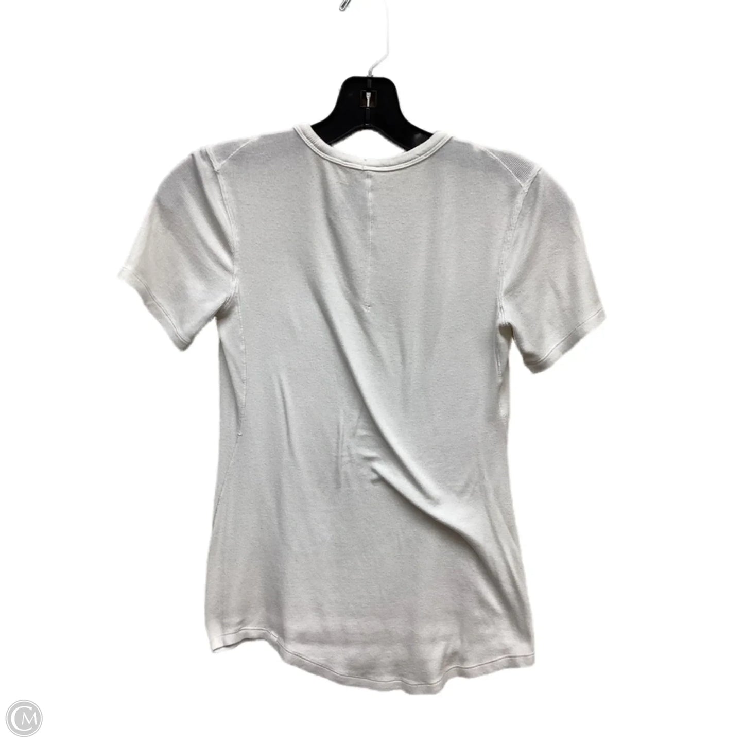 Top Short Sleeve By Clothes Mentor In White