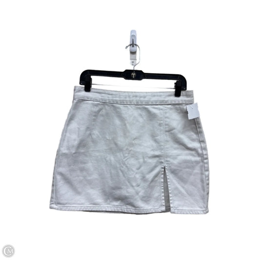 Skirt Mini & Short By Clothes Mentor In White Denim, Size: L