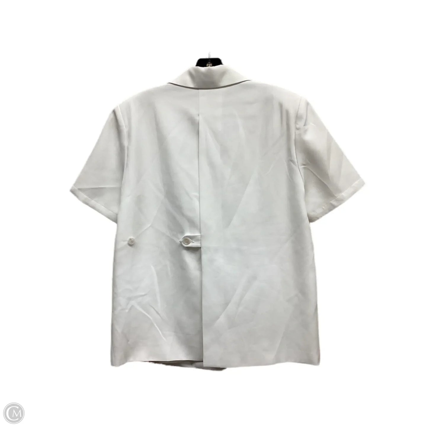 Top Short Sleeve By Clothes Mentor In White