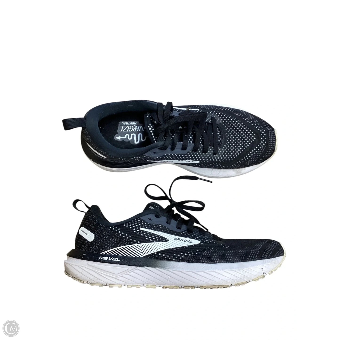 Shoes Athletic By Brooks In Black, Size: 7.5