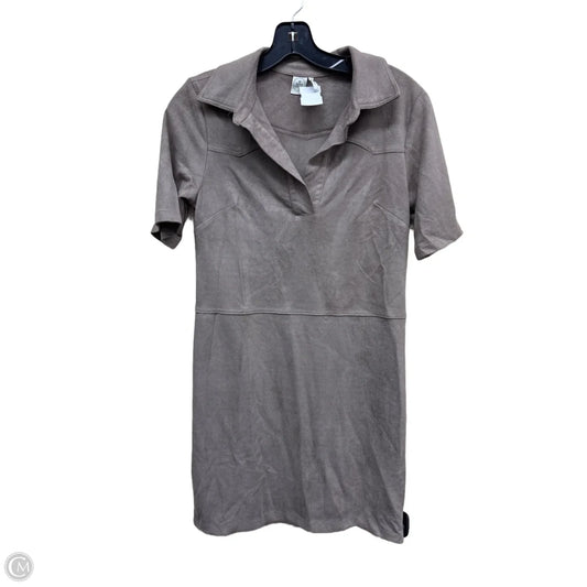 Dress Casual Short By Paper Crane In Tan, Size: S