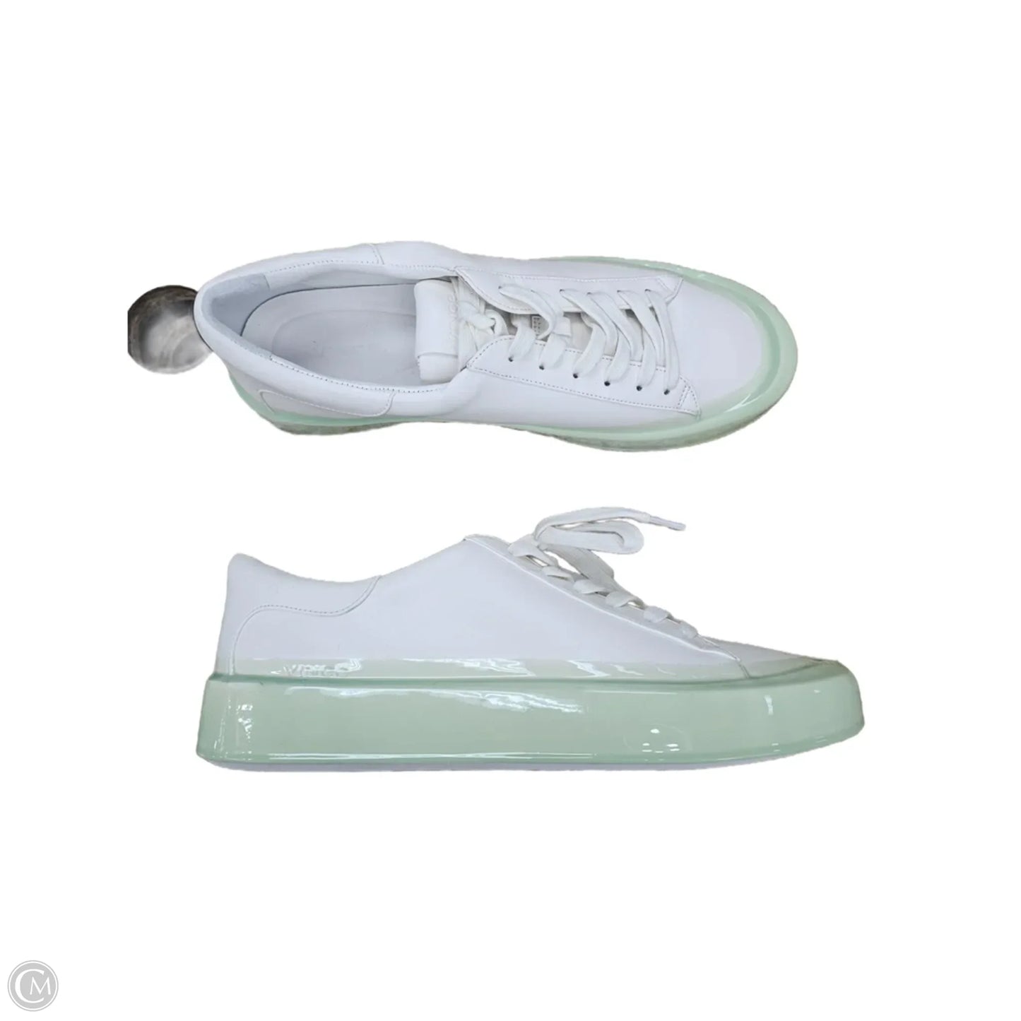 Shoes Sneakers By Vince In White, Size: 9.5
