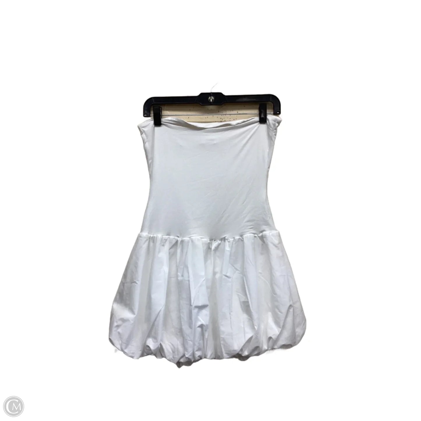 Dress Casual Short By Kimichi Blue In White, Size: M