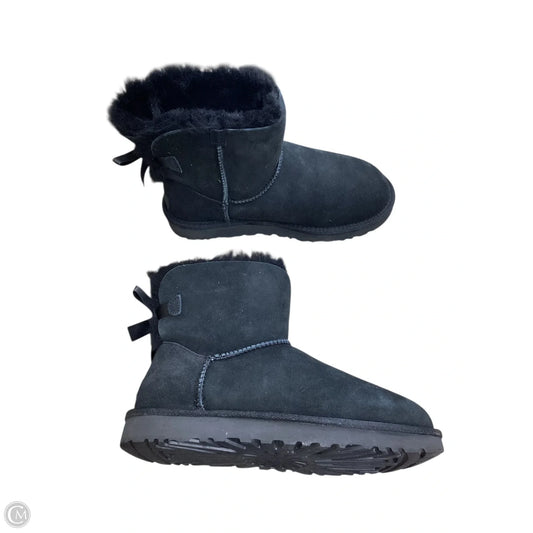 Boots Designer By Ugg In Black, Size: 8