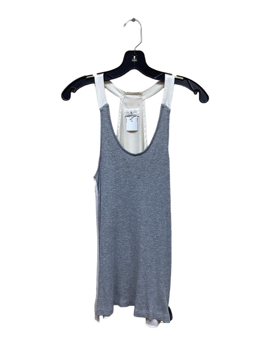 Top Sleeveless By Lou And Grey  Size: S