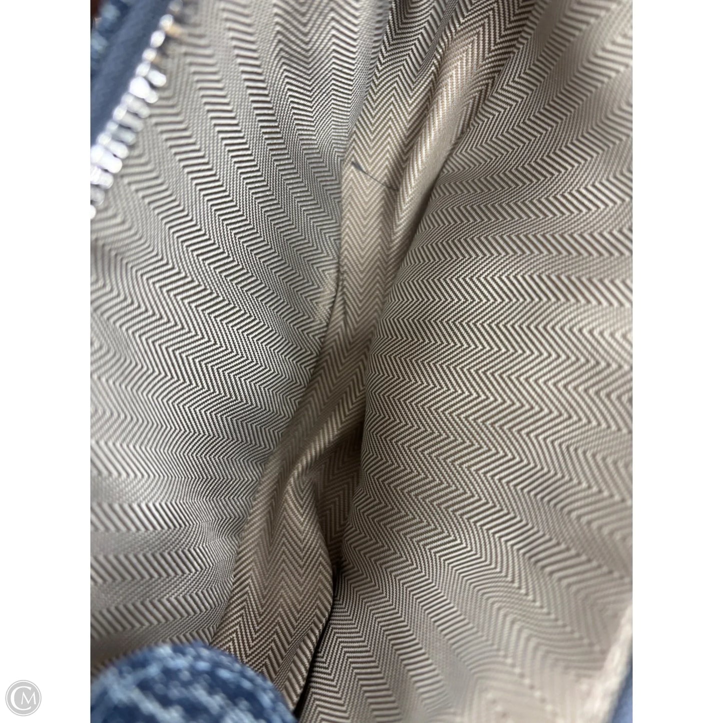 Crossbody By Clothes Mentor, Size: Medium