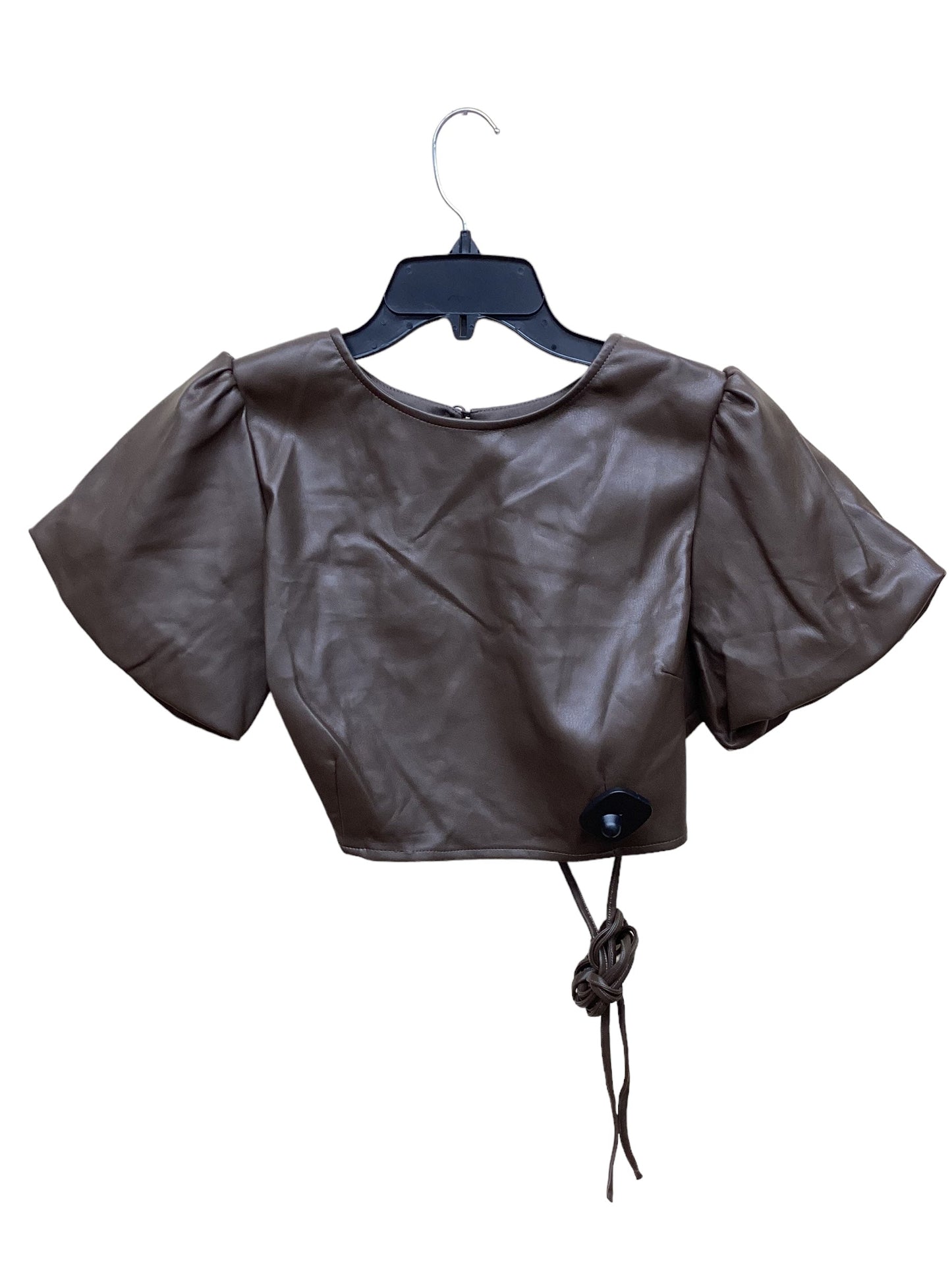 Top Short Sleeve By Clothes Mentor In Brown, Size: L