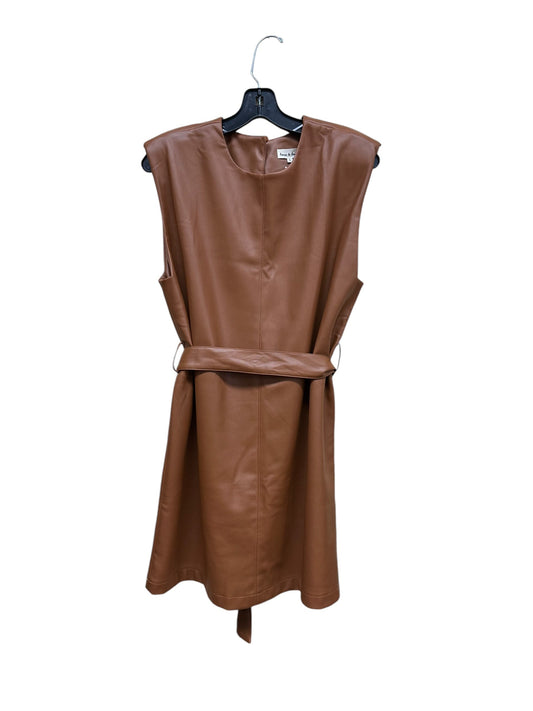 Dress Casual Short By Clothes Mentor In Brown, Size: L