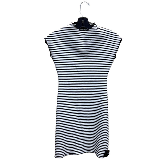 Dress Casual Short By Zara In Striped Pattern, Size: S