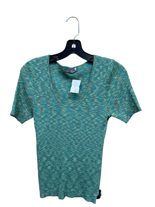 Top Short Sleeve By Anthropologie In Green, Size: M