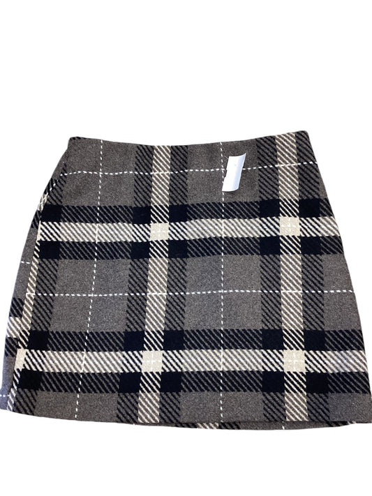 Skirt Mini & Short By H&m In Plaid Pattern, Size: S