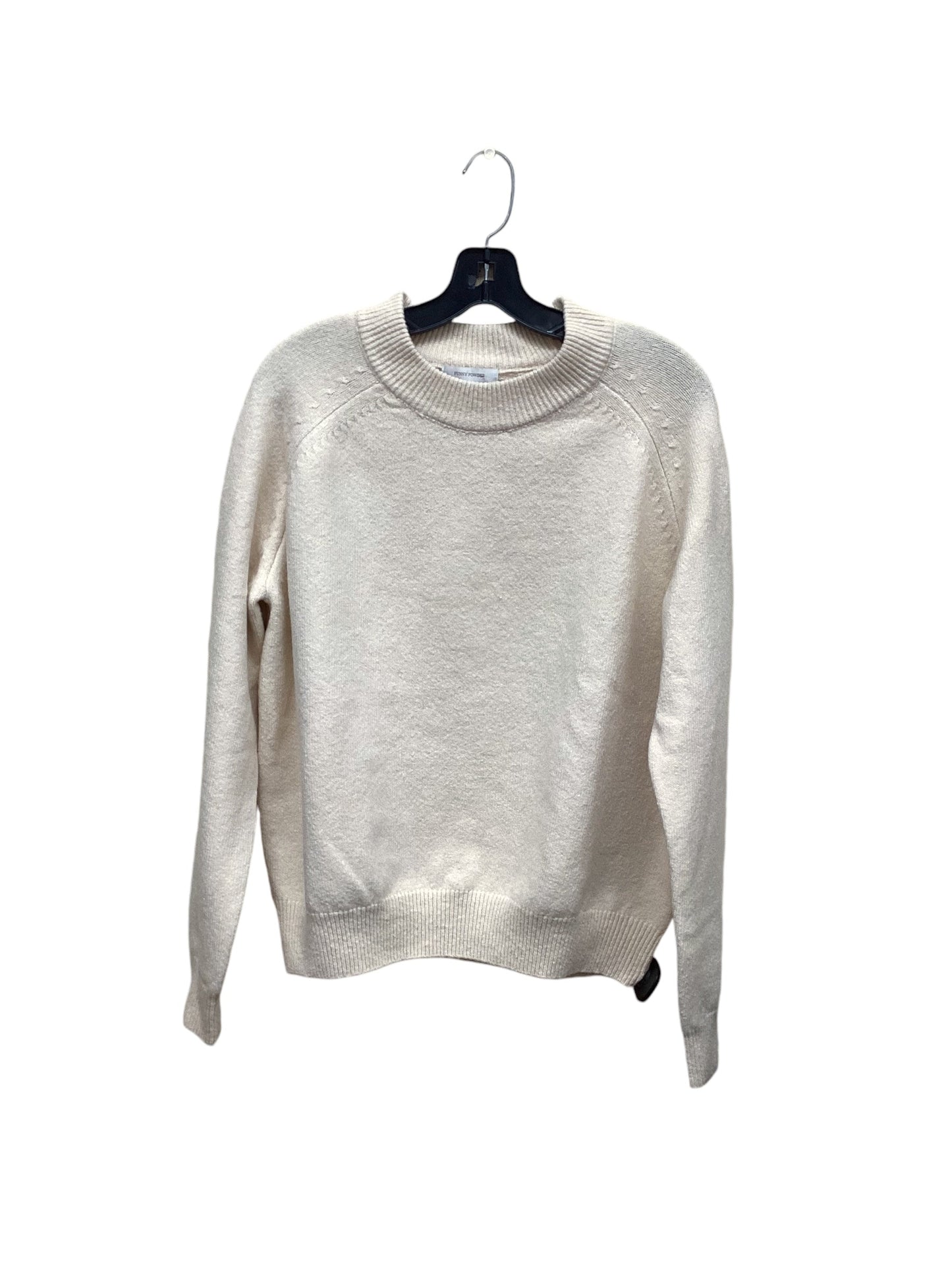 Sweater By Clothes Mentor In Cream, Size: M