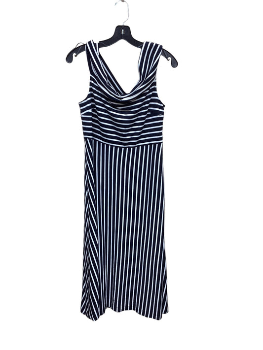 Dress Casual Maxi By Banana Republic In Blue & White, Size: L