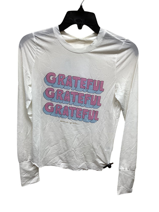 Top Long Sleeve By Spiritual Gangster In White, Size: Xs