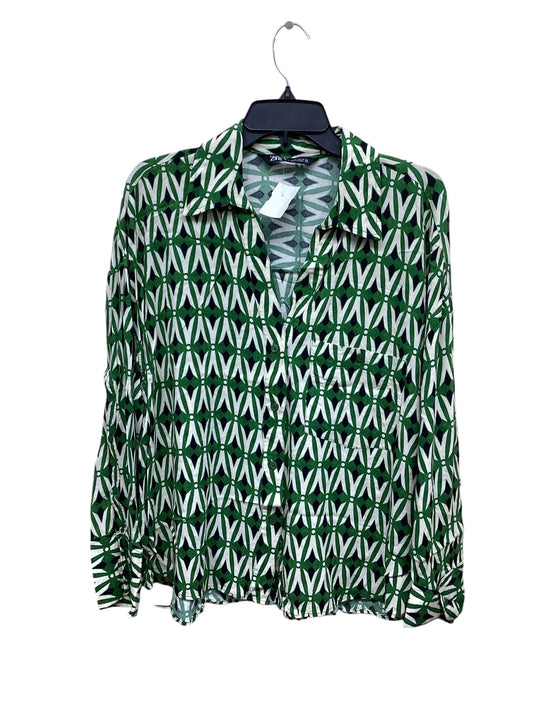 Top Long Sleeve By Zara In Green, Size: Xl