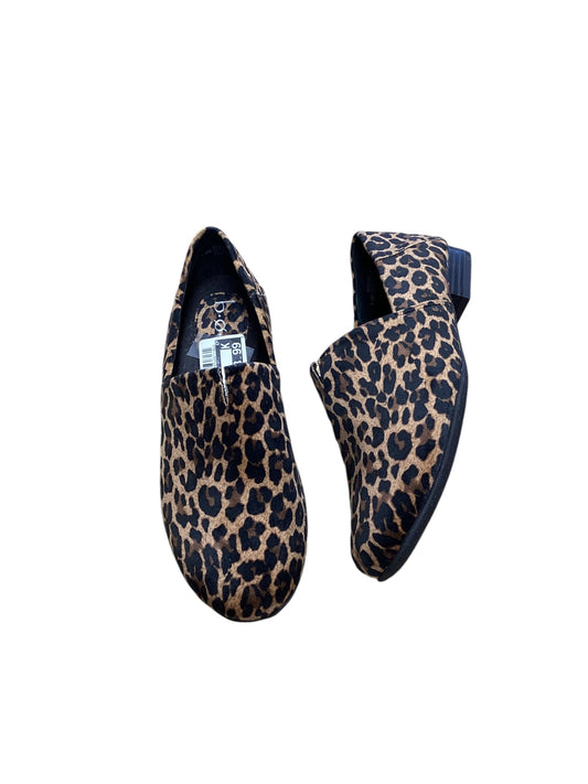 Shoes Flats By Boc In Animal Print, Size: 7.5