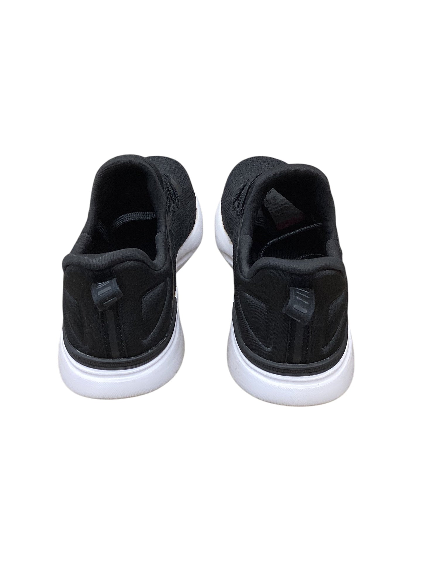 Shoes Sneakers By Clothes Mentor In Black, Size: 6