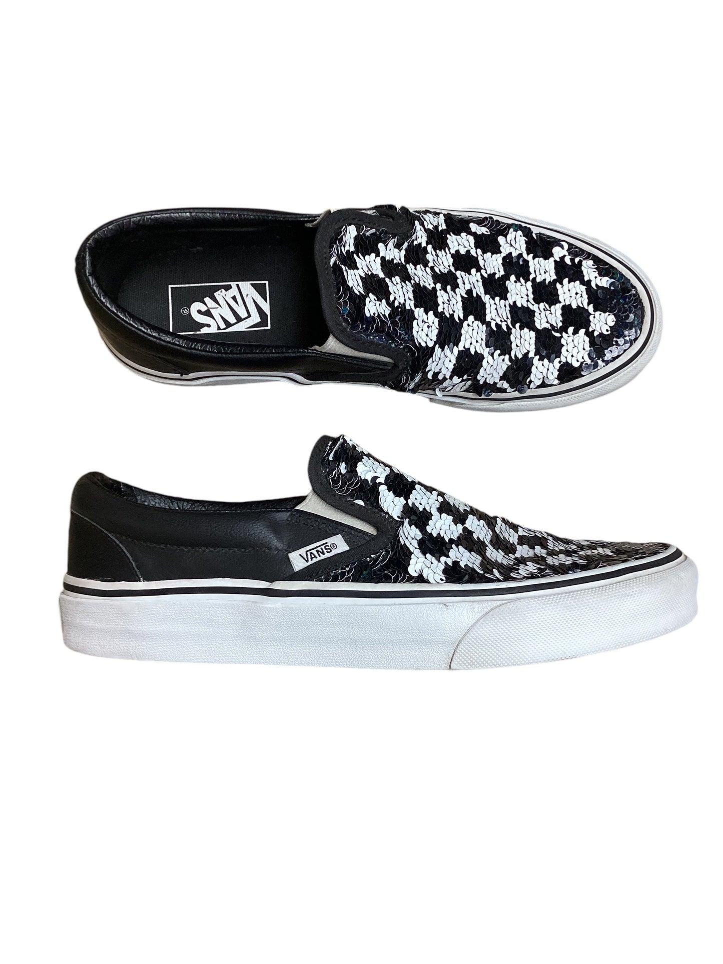 Shoes Sneakers By Vans In Black & White, Size: 8