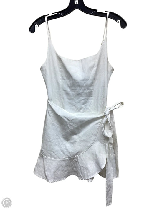 Dress Casual Short By Clothes Mentor In White, Size: 2