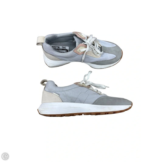 Shoes Sneakers By Clothes Mentor In Grey