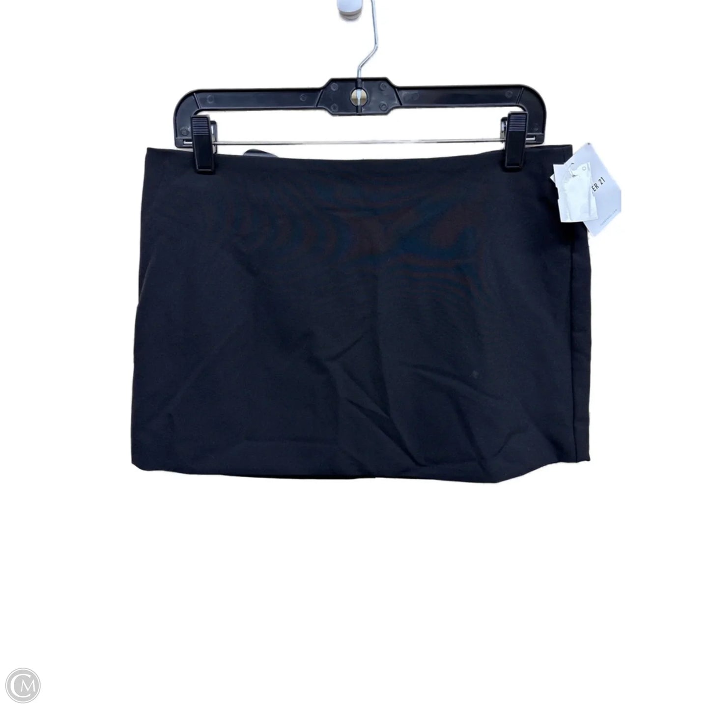 Skirt Mini & Short By Forever 21 In Black, Size: L