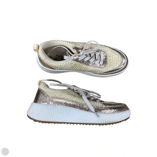 Shoes Sneakers By Clothes Mentor In Gold, Size: 8.5