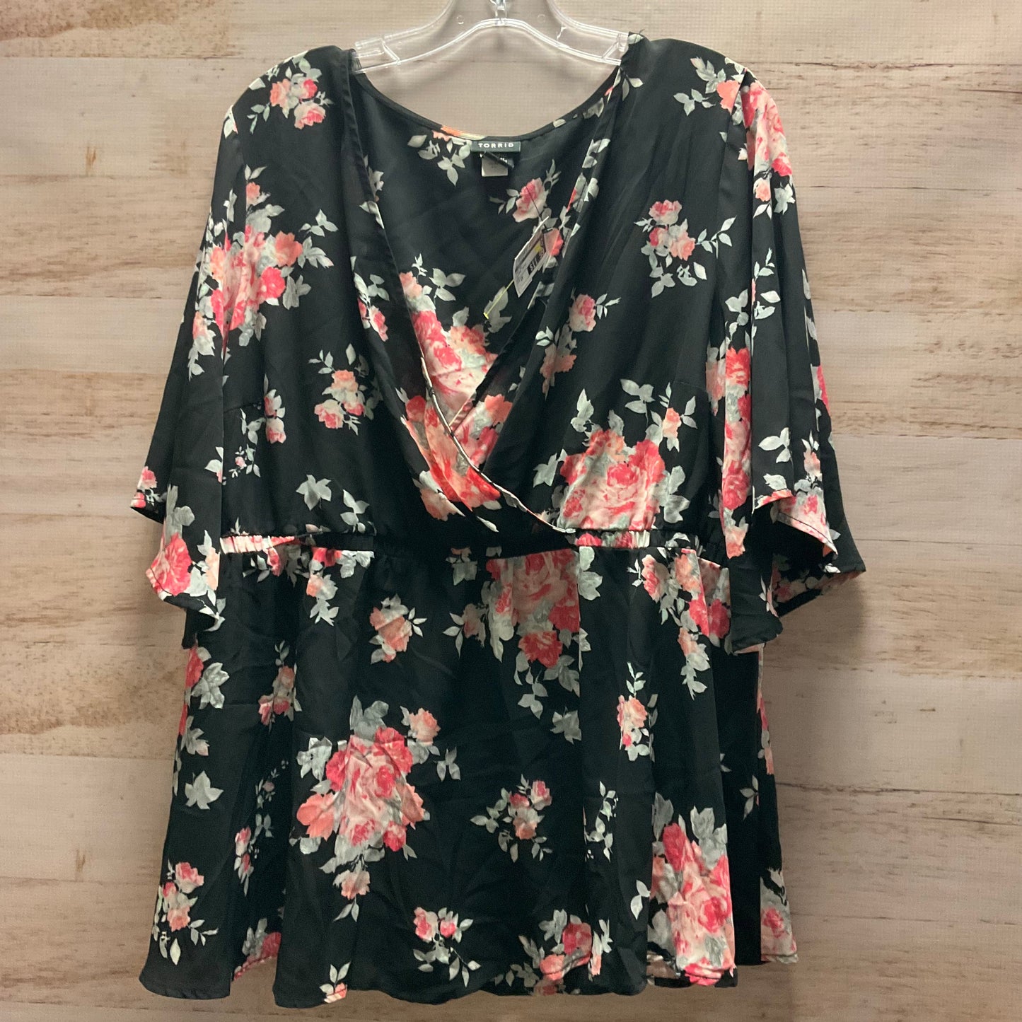 Top Short Sleeve By Torrid In Floral Print, Size: 2x