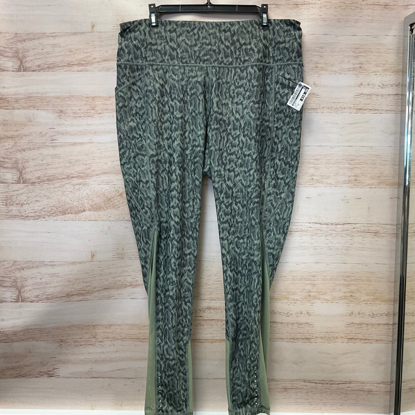 Athletic Leggings By Old Navy In Green, Size: 2x