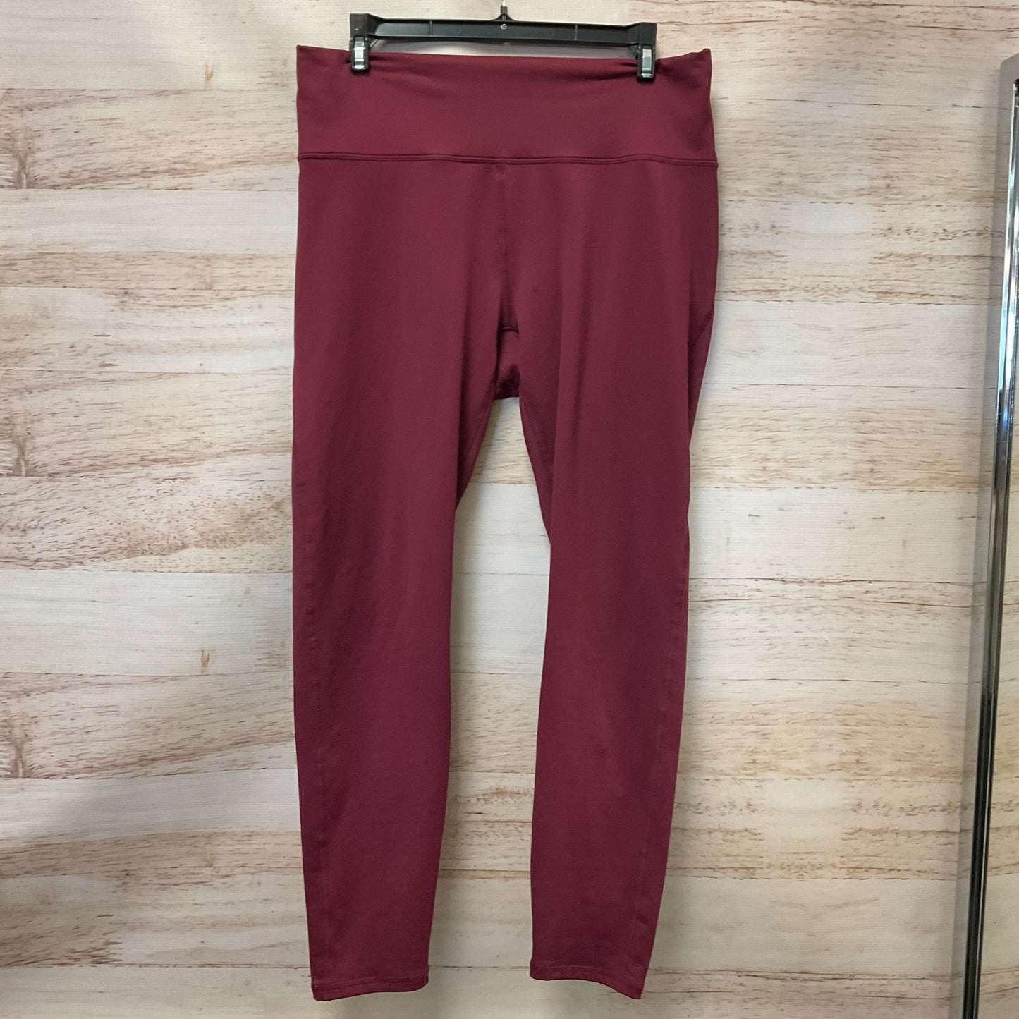 Athletic Leggings By Fabletics In Red, Size: Xl