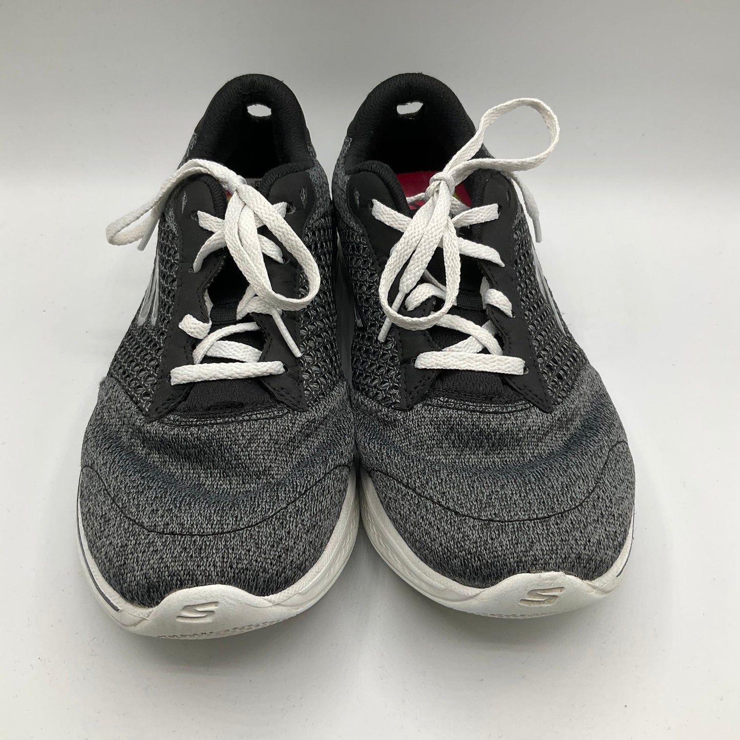 Shoes Athletic By Skechers In Grey, Size: 8