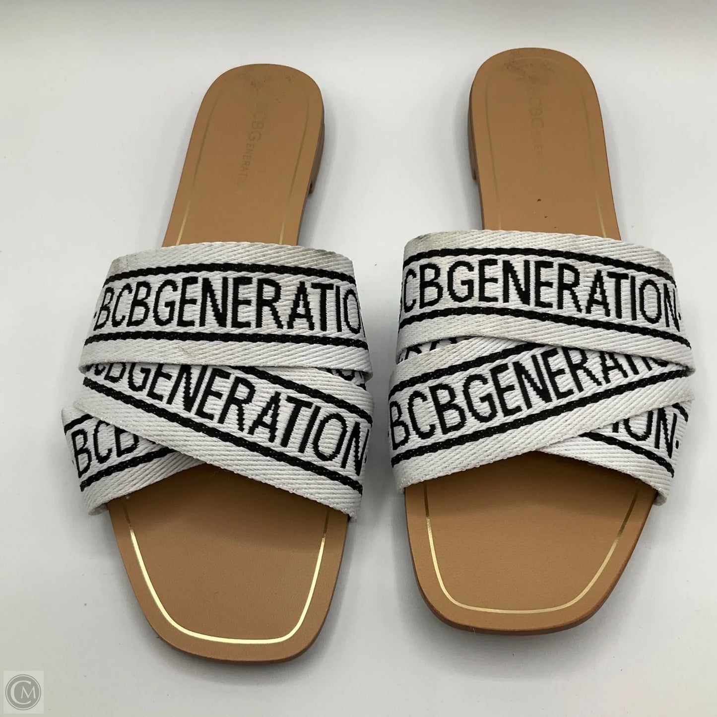 Sandals Flats By Bcbg In White Black, Size: 10