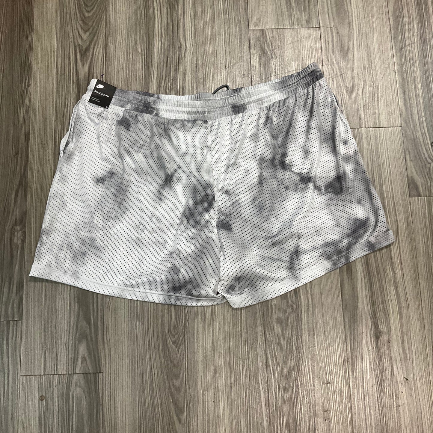 Athletic Shorts By Nike Apparel In Grey & White, Size: 3x