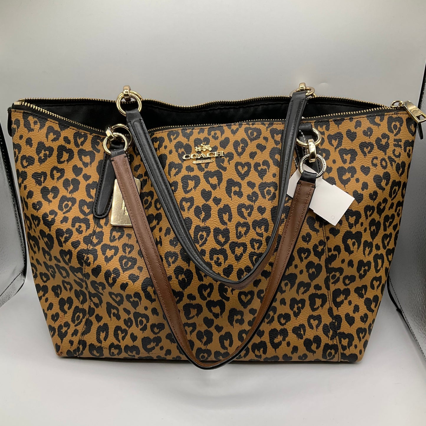 Handbag By Coach, Size: Large