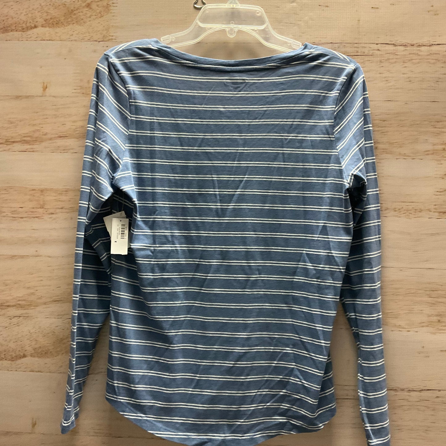 Top Long Sleeve By Old Navy In Striped Pattern, Size: M