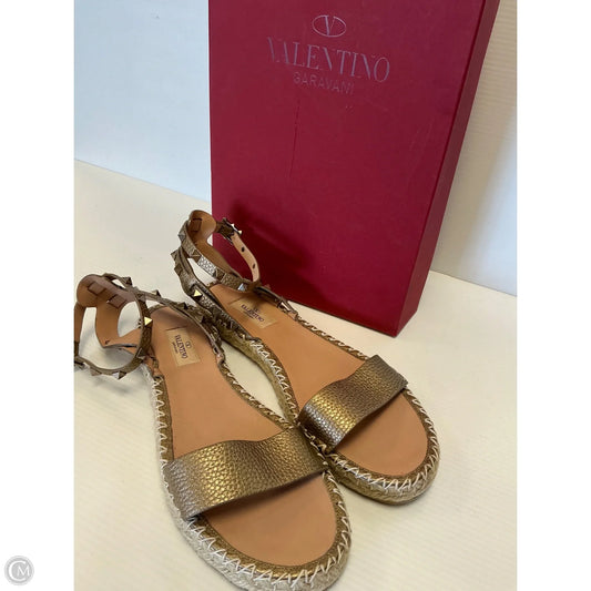 Sandals Designer By Valentino-garavani In Gold, Size: 9