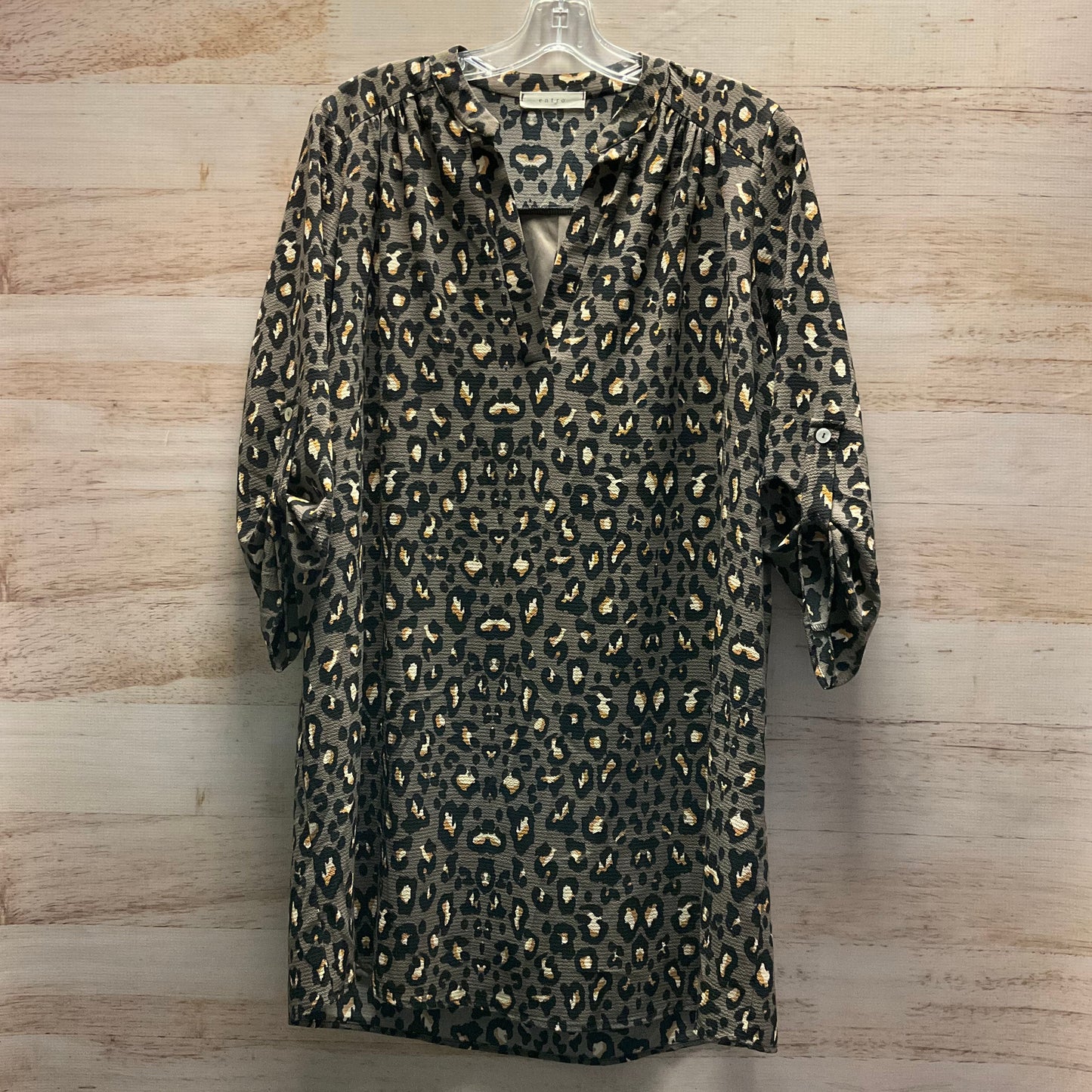 Dress Casual Short By Entro In Animal Print, Size: M