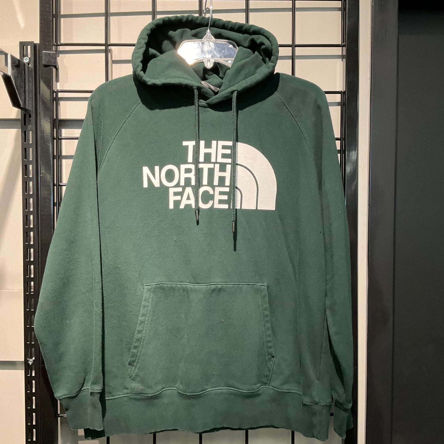 Sweatshirt Hoodie By The North Face In Green, Size: L