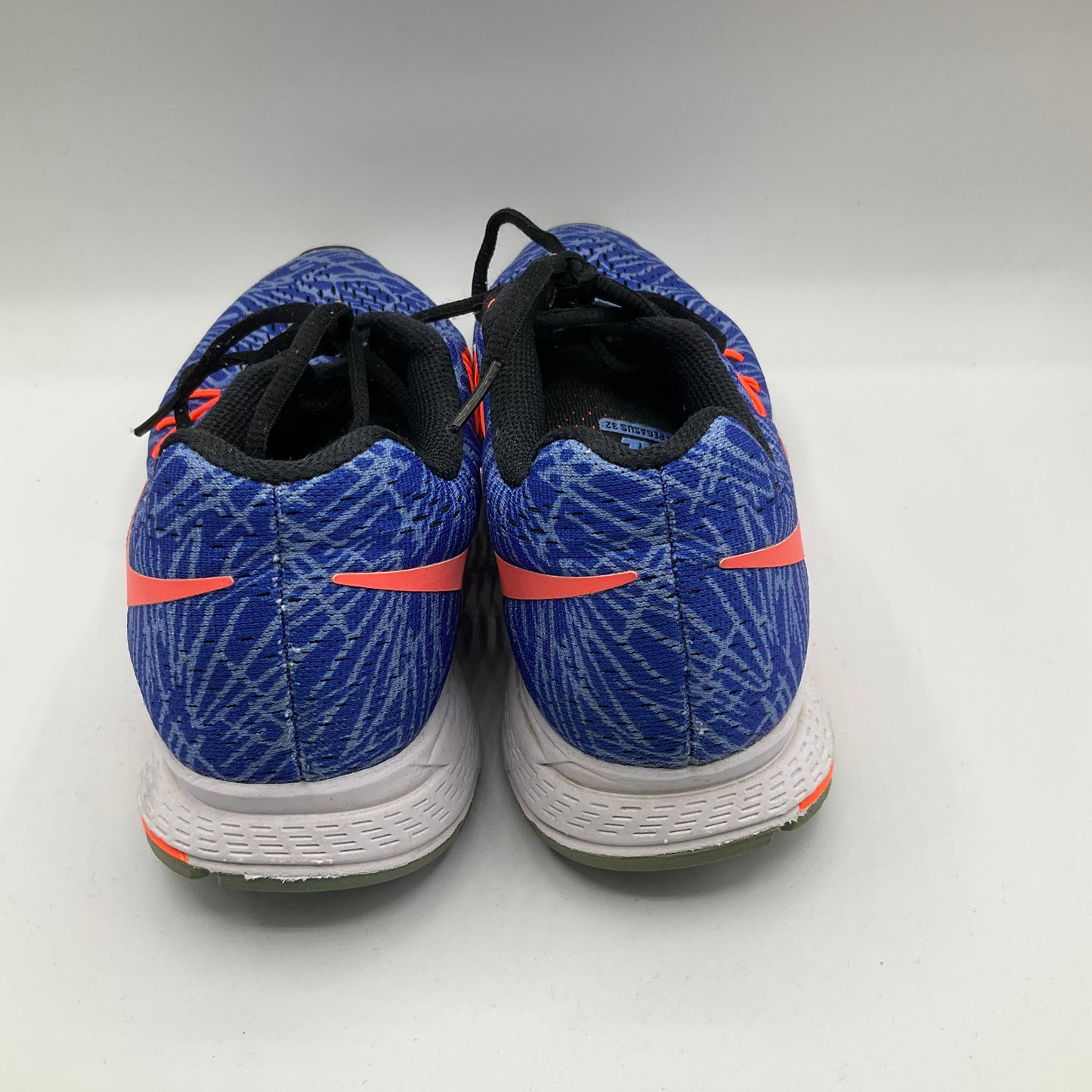 Shoes Athletic By Nike In Blue, Size: 8