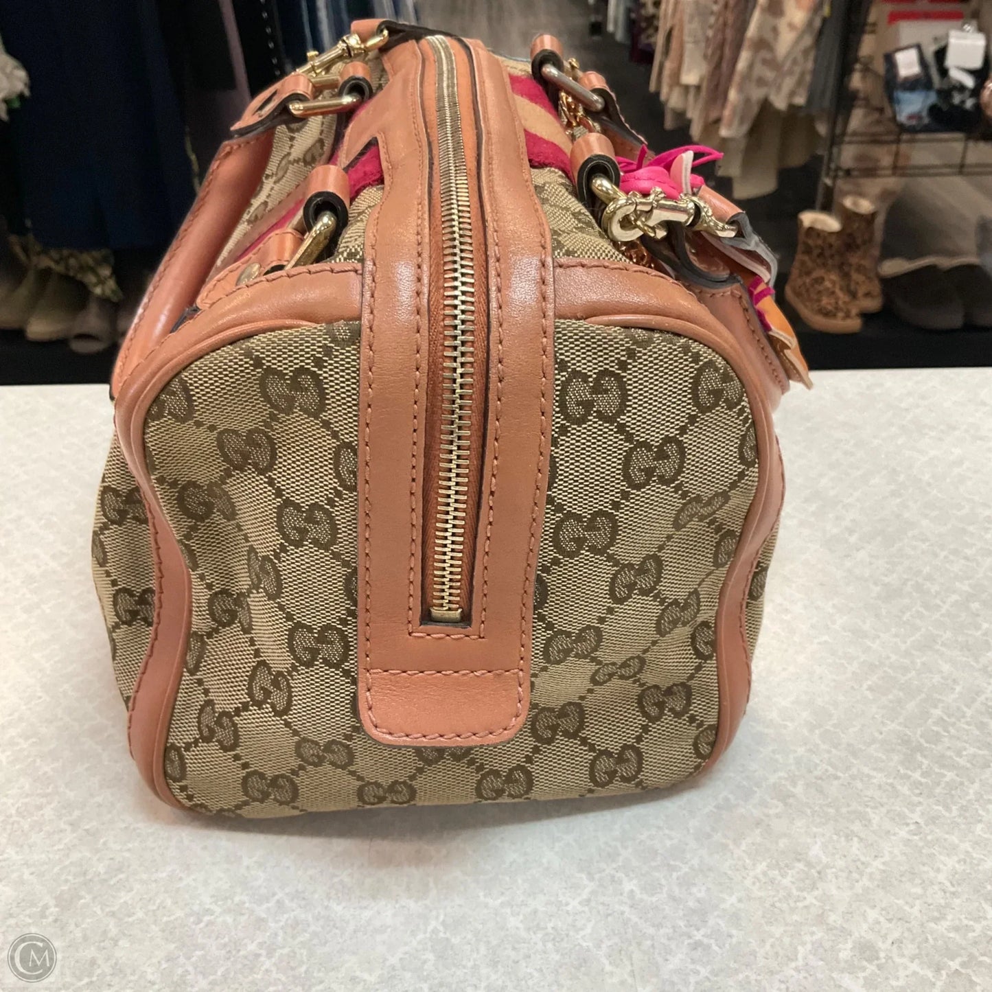 Crossbody Luxury Designer By Gucci, Size: Medium