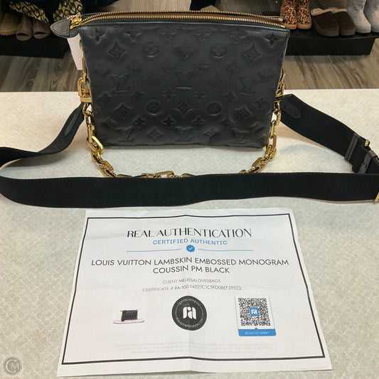 Crossbody Luxury Designer By Louis Vuitton, Size: Medium