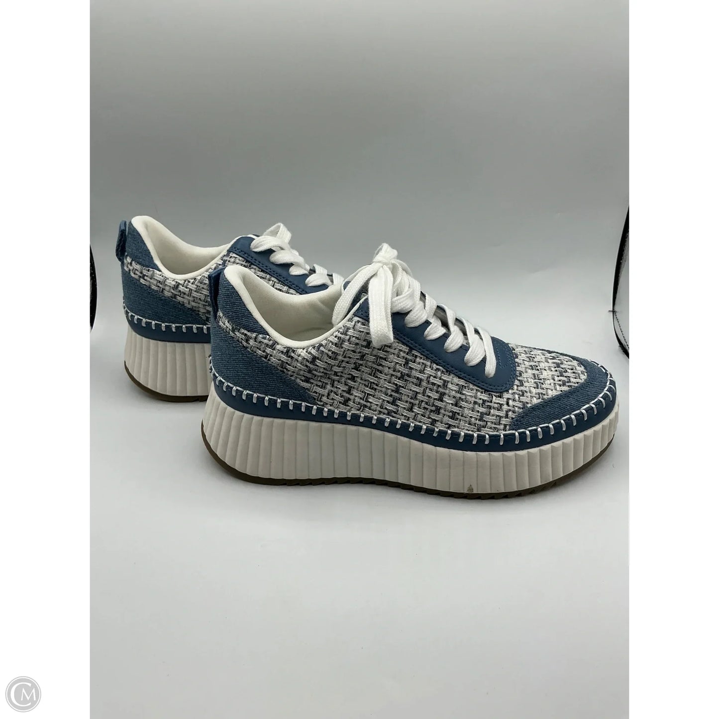 Shoes Sneakers By Universal Thread In Blue & White, Size: 7