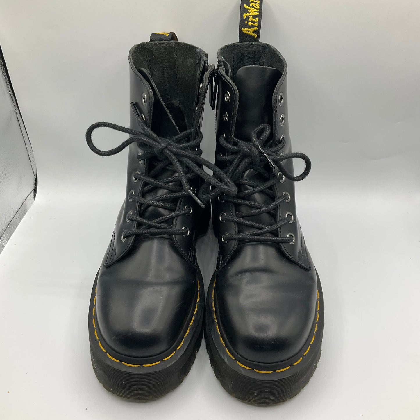 Boots Ankle Flats By Dr Martens In Black, Size: 6