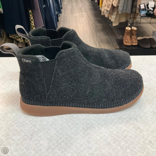 Shoes Flats By Chacos In Black, Size: 7