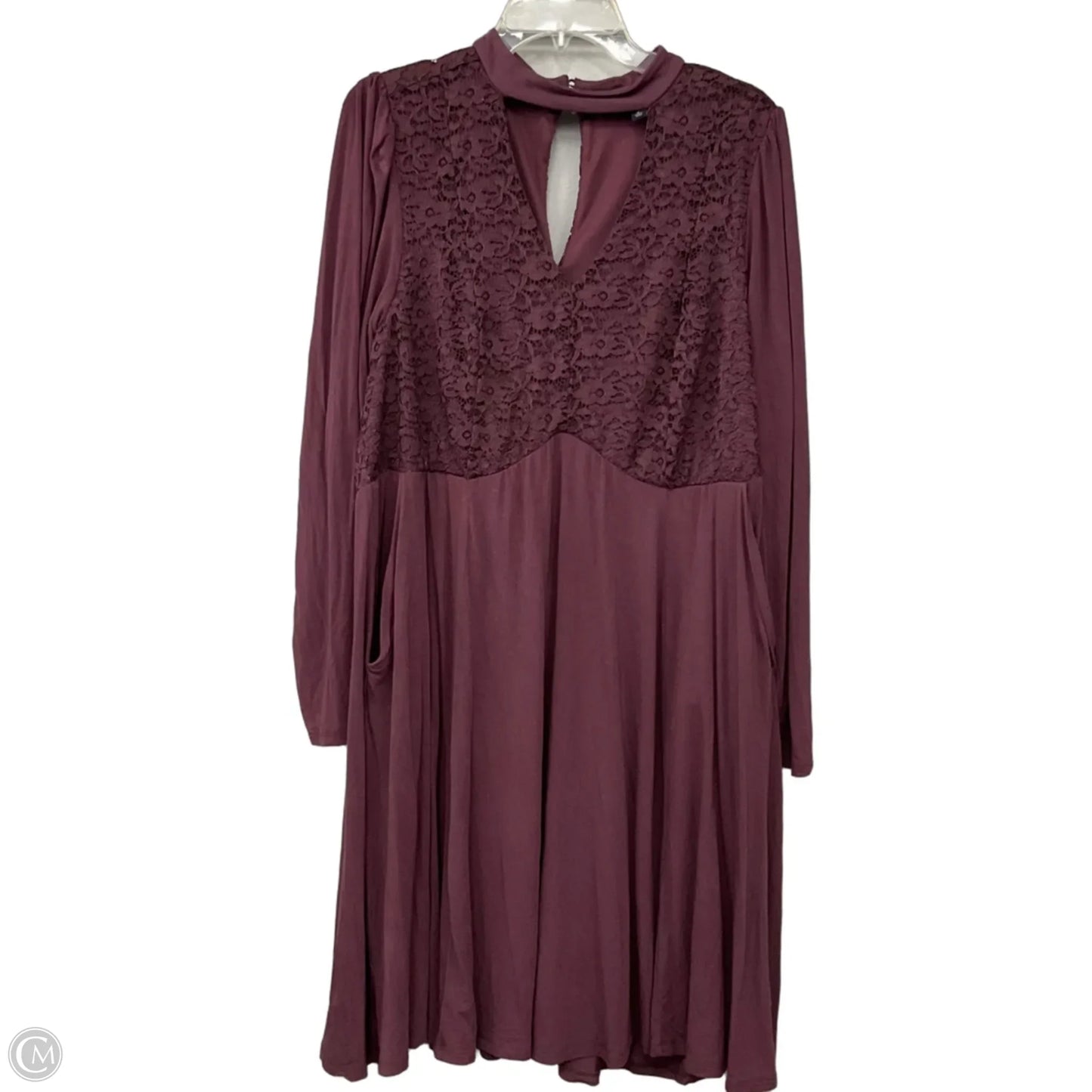 Dress Casual Short By Torrid In Maroon, Size: 2x