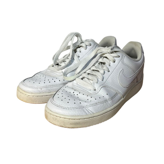 White Shoes Sneakers Nike, Size 8