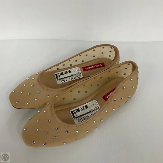 Shoes Flats By Union Bay In Tan, Size: 6