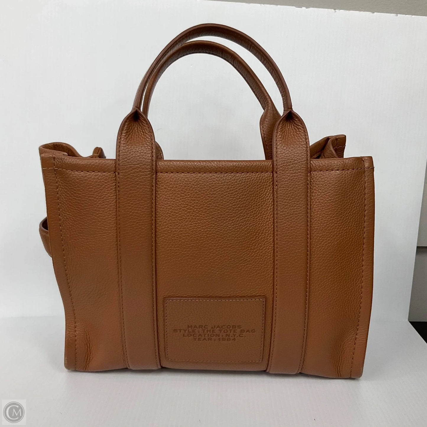 Tote Leather Luxury Designer By Marc Jacobs, Size: Medium